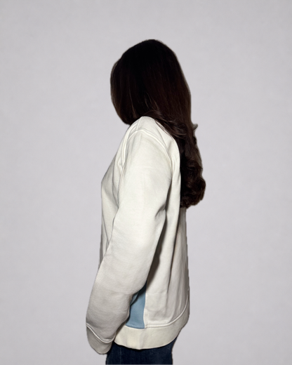 Nike Logo Crewneck Sweatshirt (White / Light Blue)