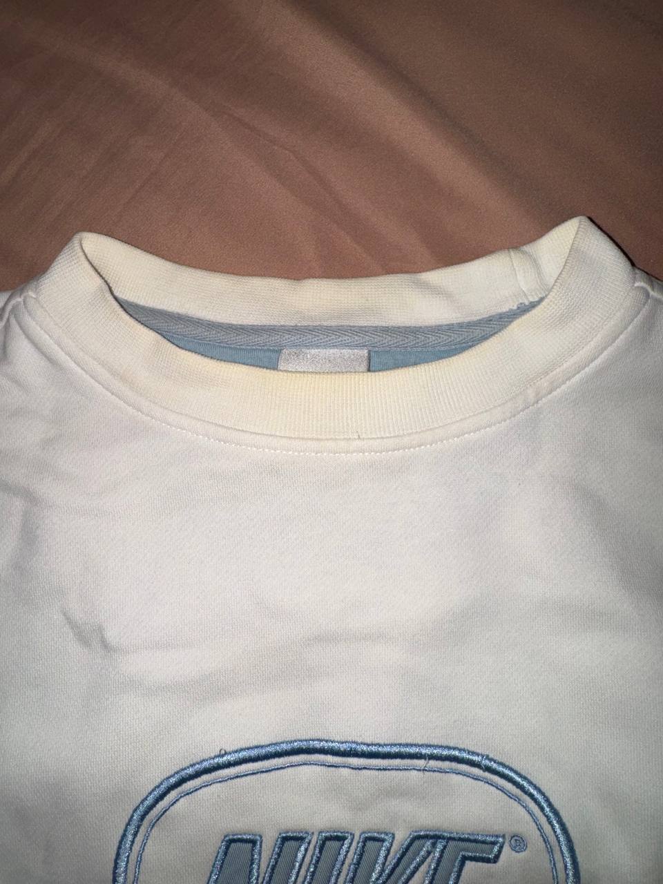 Nike Logo Crewneck Sweatshirt (White / Light Blue)