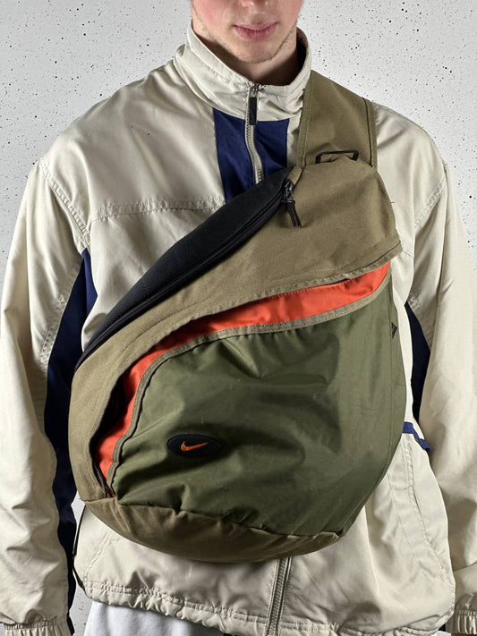 90s Nike Crossbody Sling Bag